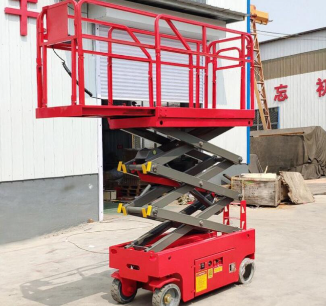 青冈移动剪叉式升降机